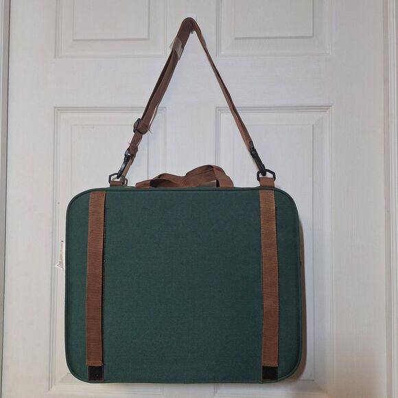 California Innovations Green Cushioned Foldable Seat Padded Stadium Seat Sports - Picture 2 of 11